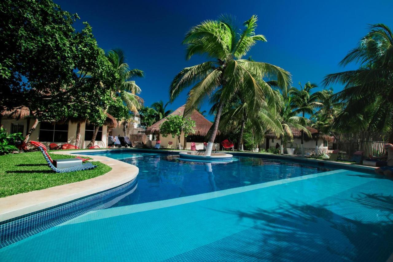 Hotel Paradise Suites Isla Mujeres Esterno foto